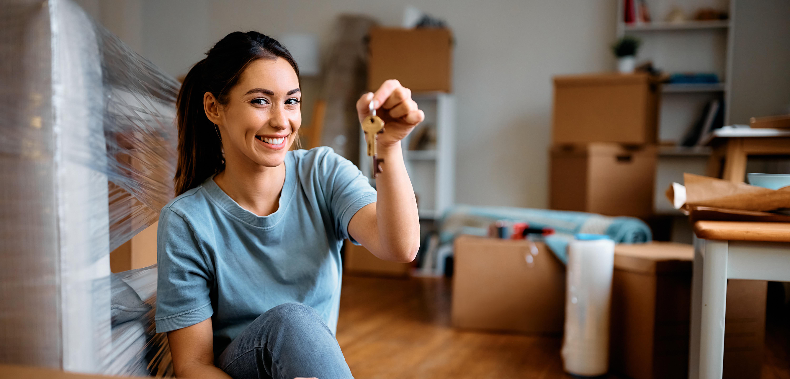 Woman_homebuyer_web